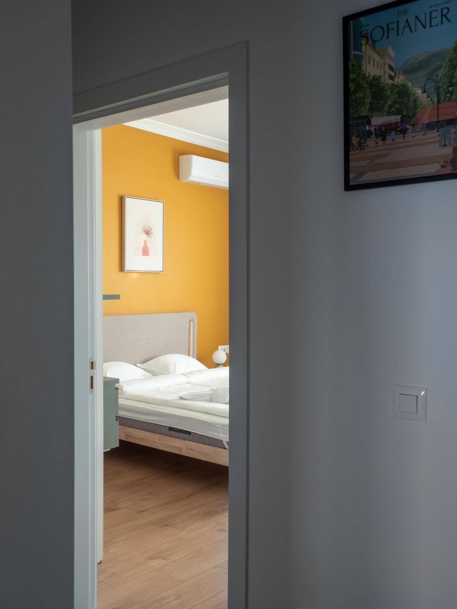 Central Apartment Parking Two Bedrooms Sky Terrace Sofia Eksteriør billede
