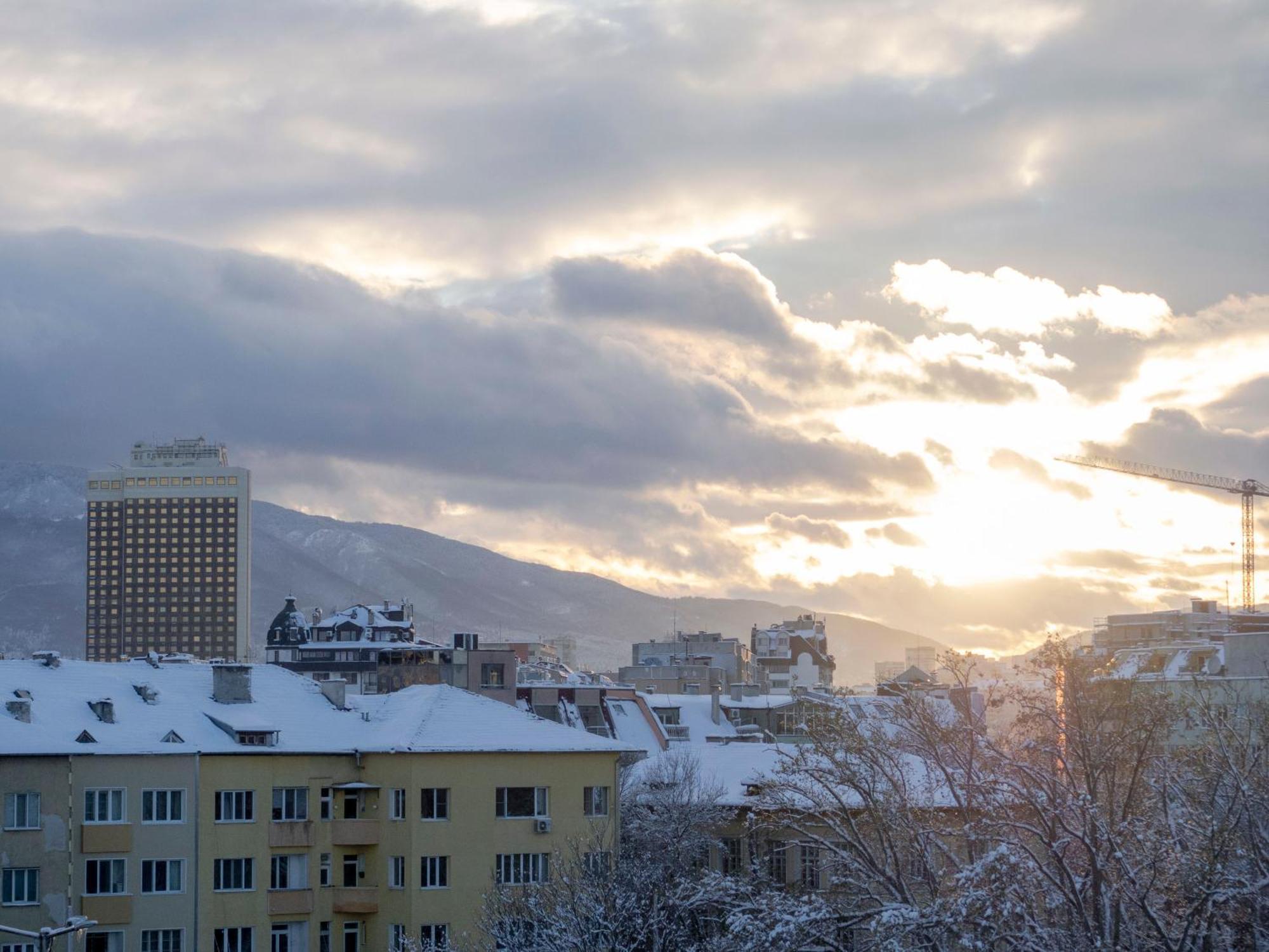 Central Apartment Parking Two Bedrooms Sky Terrace Sofia Eksteriør billede